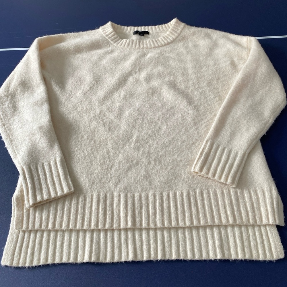 J Crew Sweater Women‎ XS Beige Quiet Luxury Minimalist Preppy Classic Basic